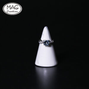 18K 白金 天然海藍寶 天然鑽石 戒指